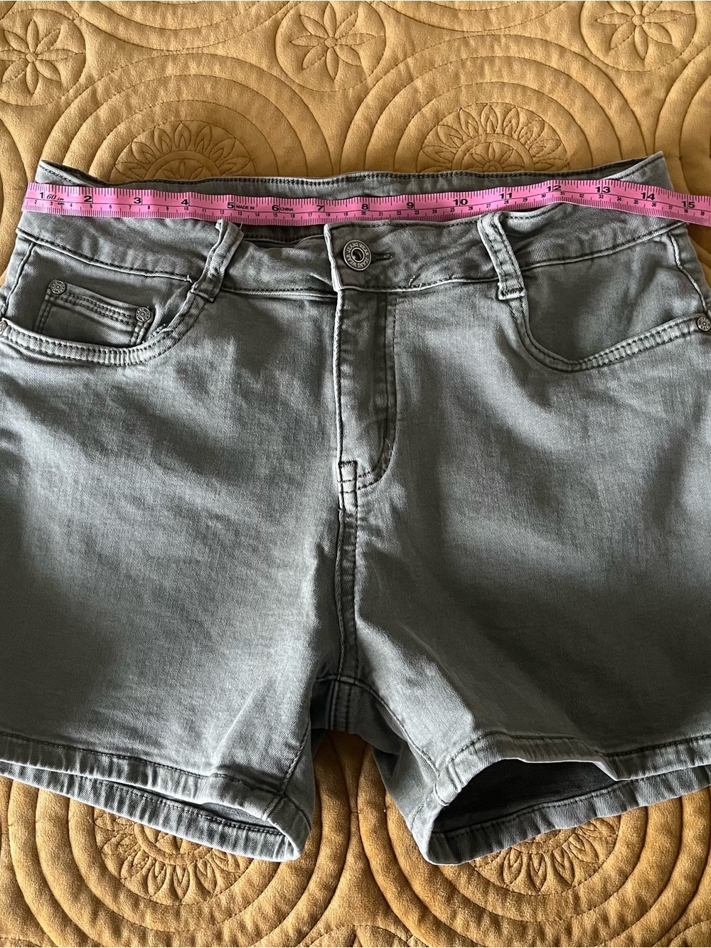 Men’s Flat Front Shorts in Light Gray - Clean Everyday Style